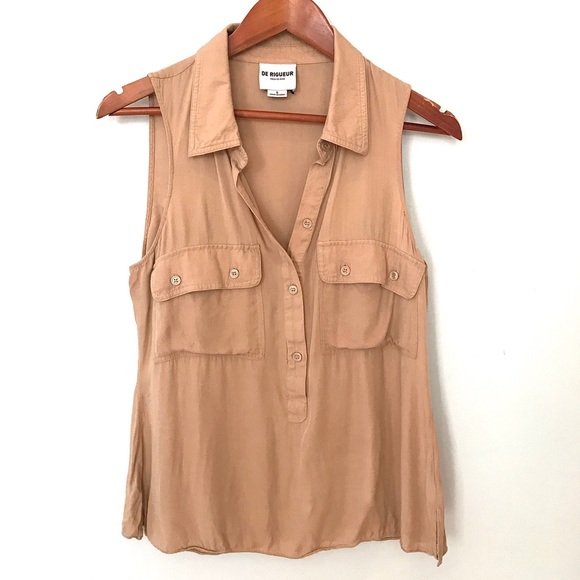 De Rigueur Provisions Beige Top - Picture 1 of 8